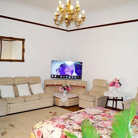 Villa Bor-furdo Apartmanhaz Eger